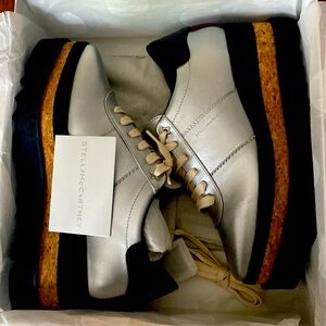 Stella McCarthy platform shoes